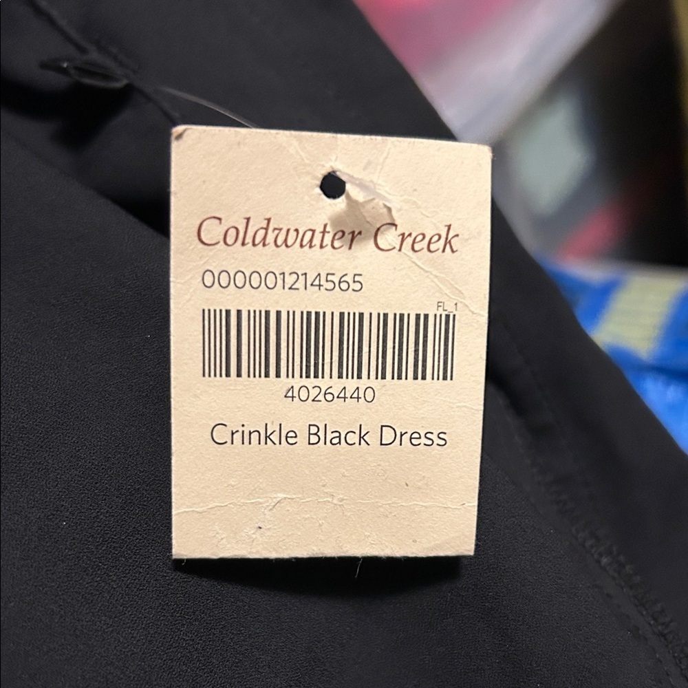 Chic Black Pleated Dress - Picture 11 of 11